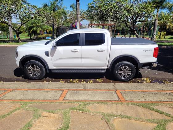 FORD RANGER 3.0 V6 TURBO DIESEL CD XLT 4X4 AUTOMÁTICO FORD RANGER 3.0 V6 TURBO DIESEL CD XLT 4X4 AUTOMÁTICO